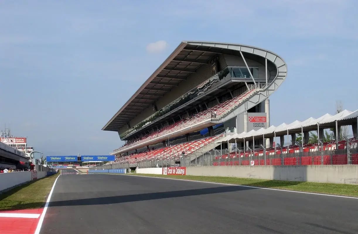 f1-circuit-de-catalunya-tribuna